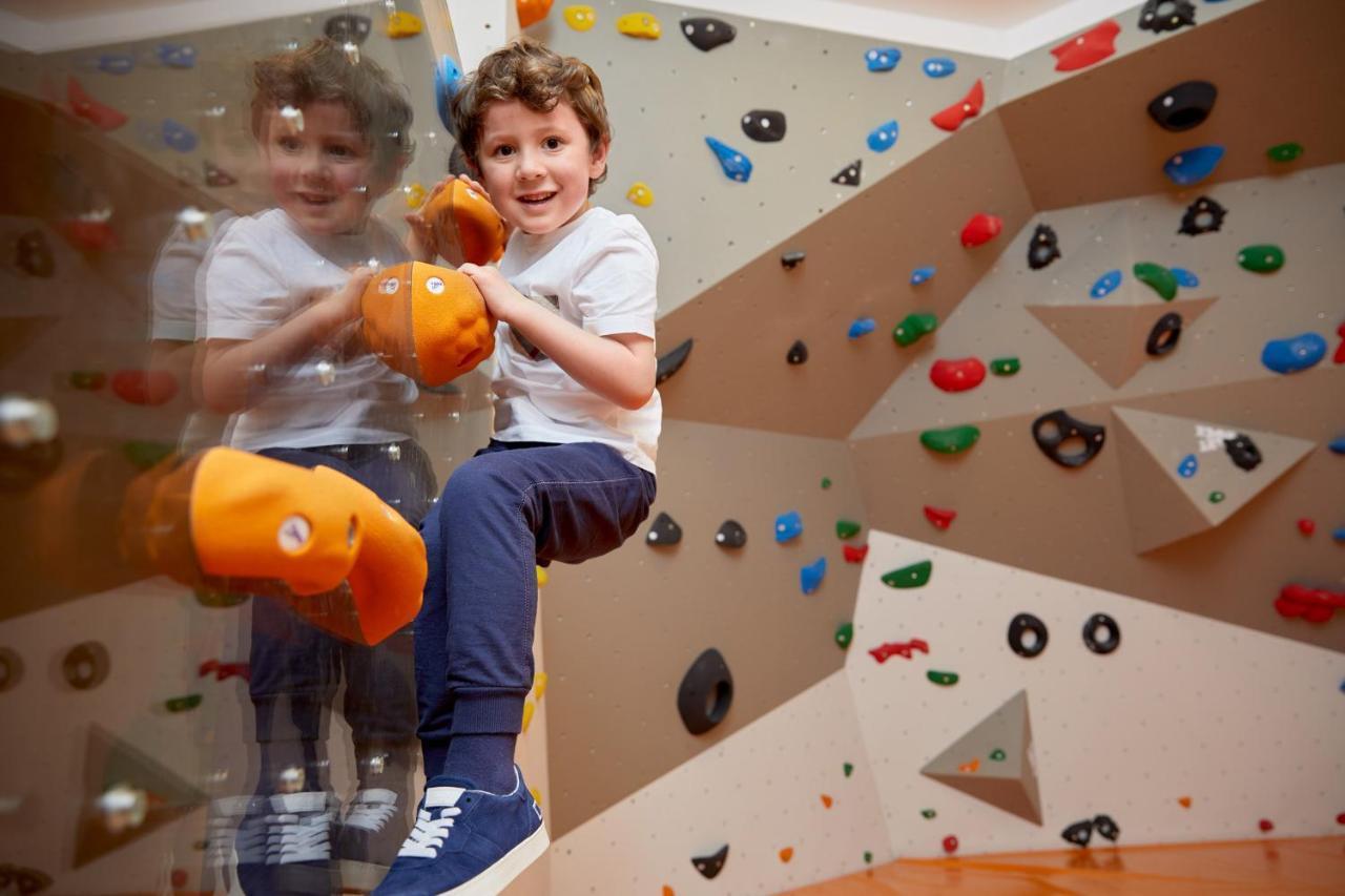 Almhof Family Und Wellness Resort Gerlos Luaran gambar